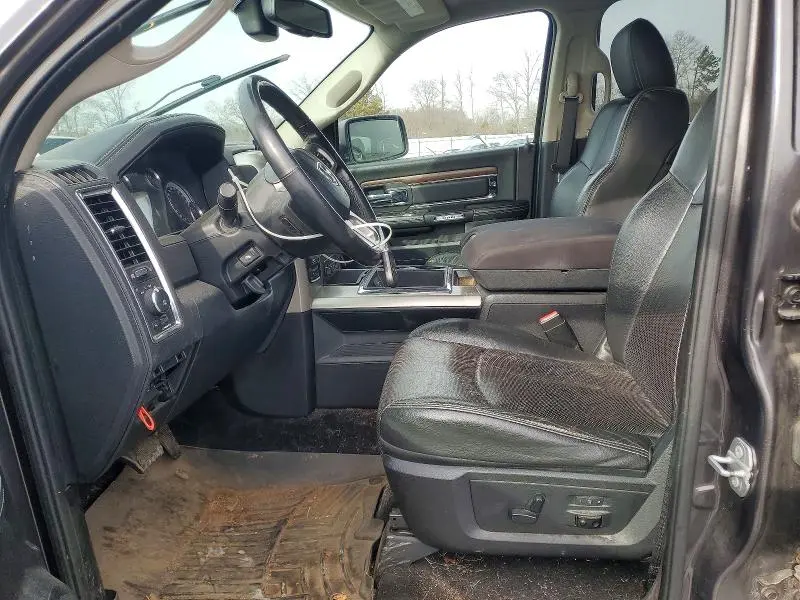 2015 RAM 1500 LARAMIE  