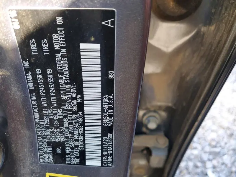 2016 TOYOTA HIGHLANDER LIMITED  