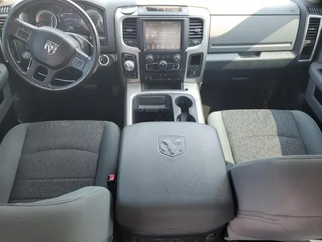 2015 RAM 1500 SLT  