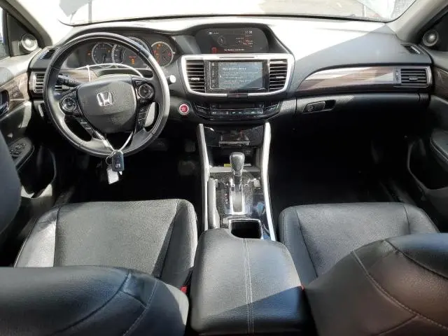 2017 HONDA ACCORD TOURING  