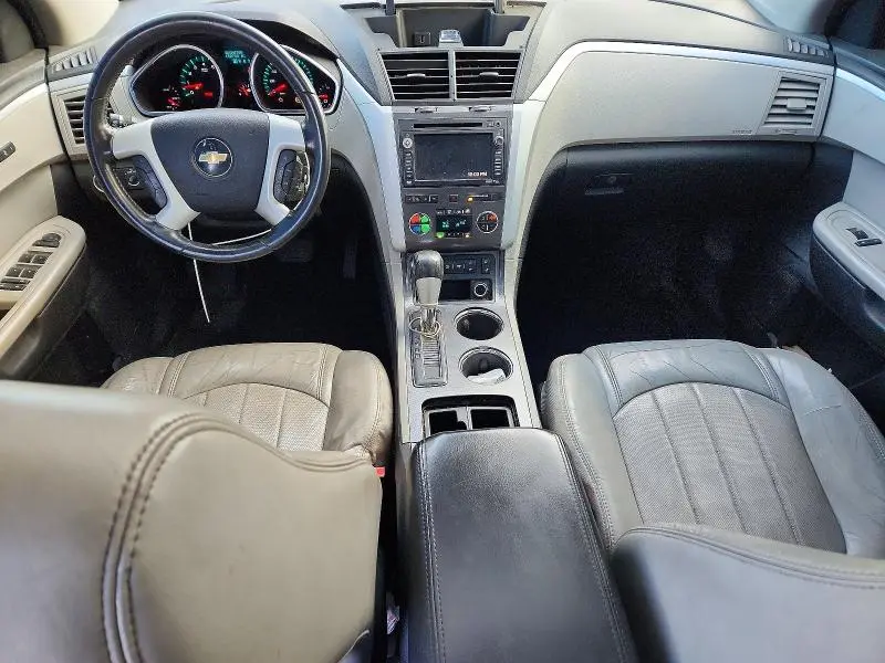 2011 CHEVROLET TRAVERSE LTZ  