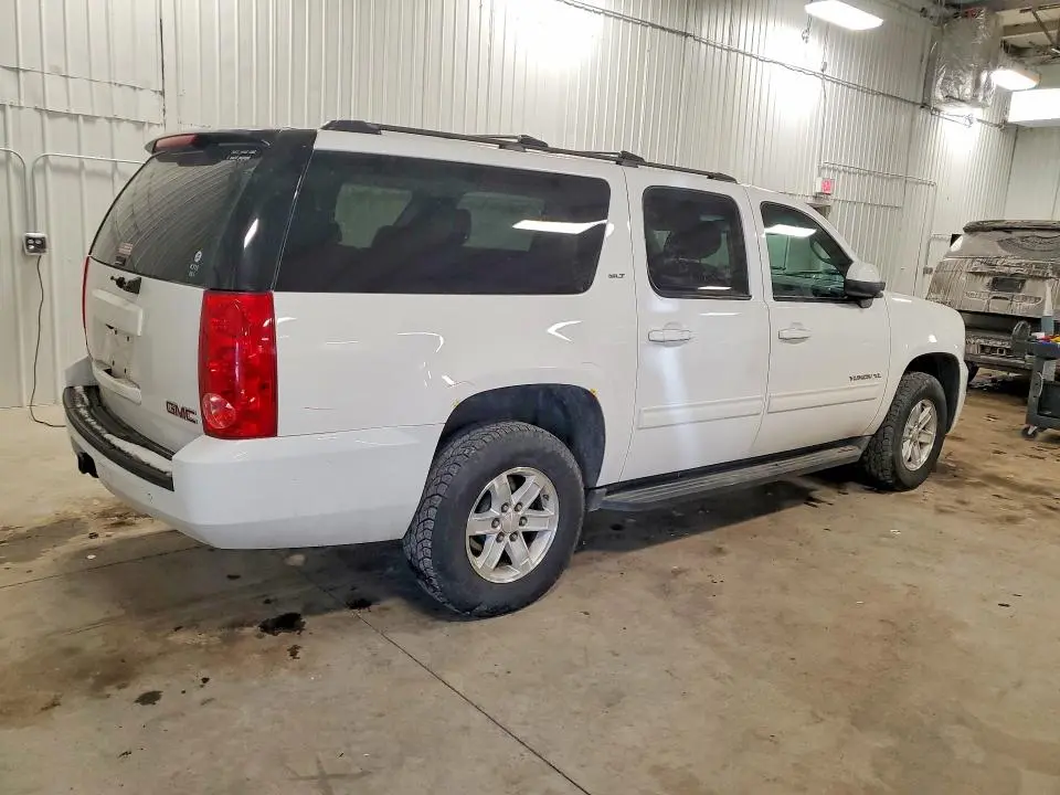 2014 GMC YUKON XL K1500 SLT  