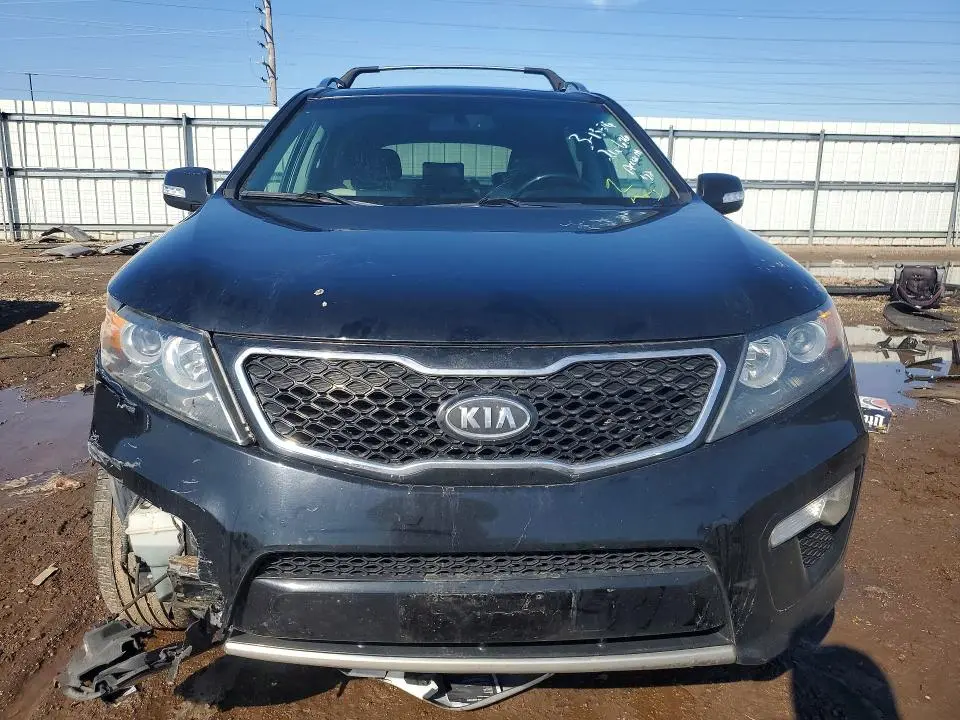 2013 KIA SORENTO SX  