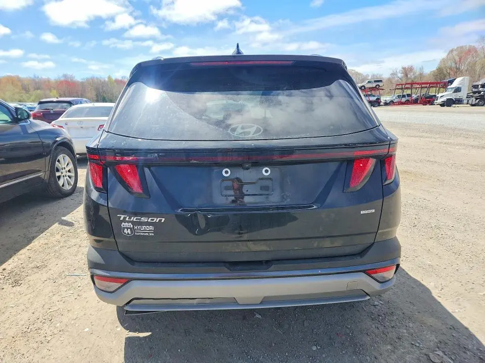 2025 HYUNDAI TUCSON SEL  