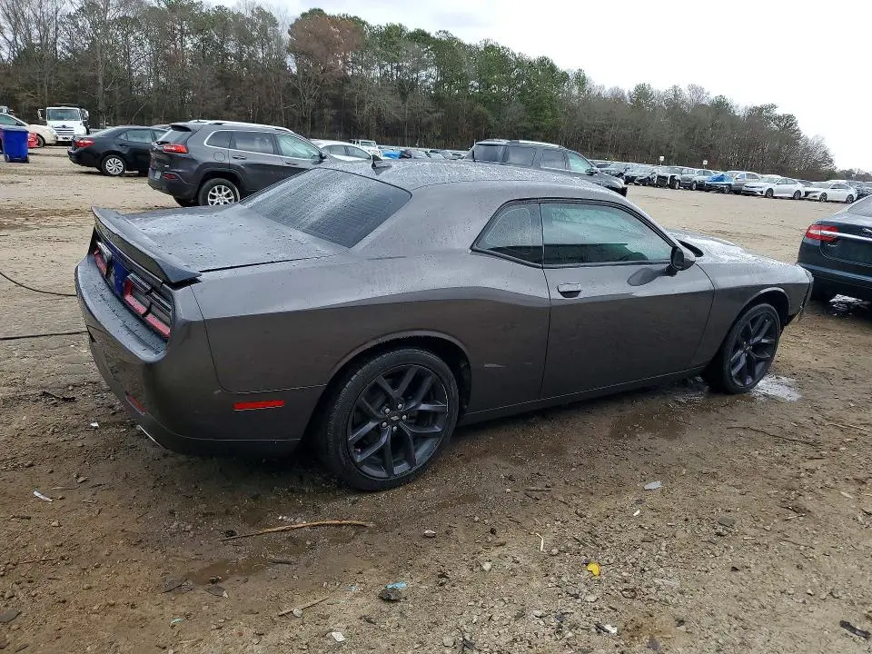2020 DODGE CHALLENGER SXT  