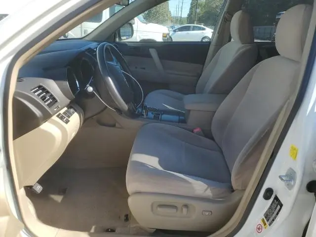 2010 TOYOTA HIGHLANDER   