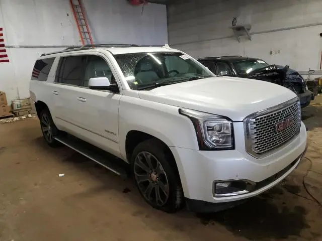 2017 GMC YUKON XL DENALI  