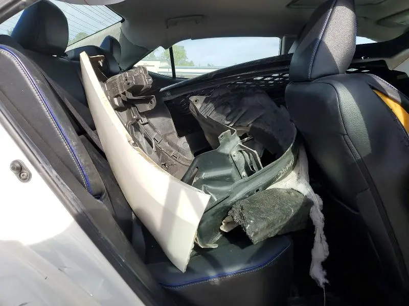 2018 TOYOTA COROLLA XSE  