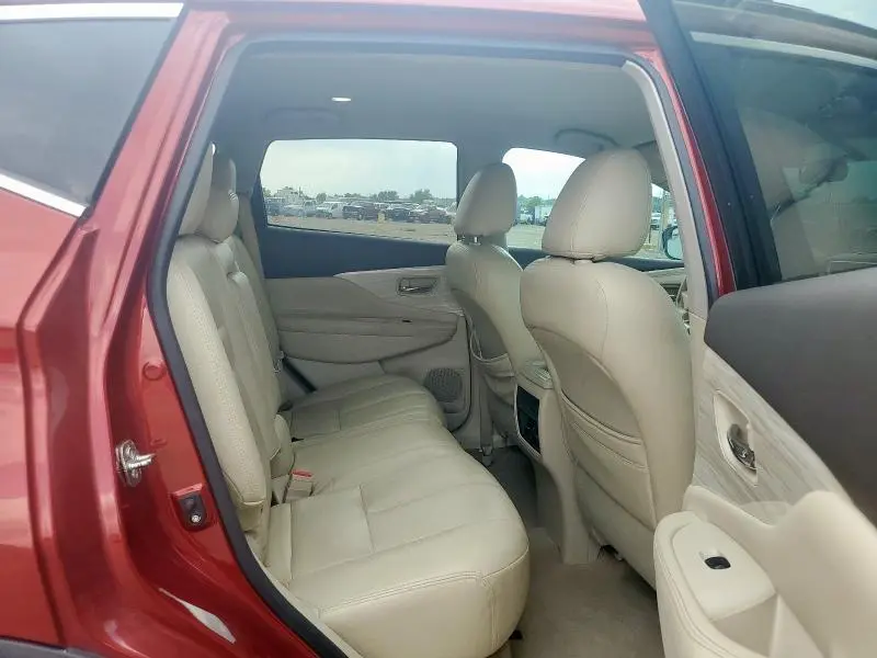 2015 NISSAN MURANO S  