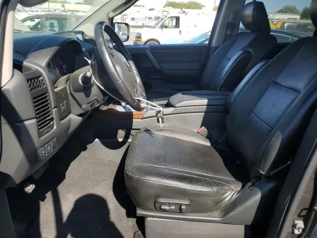 2010 NISSAN TITAN XE  