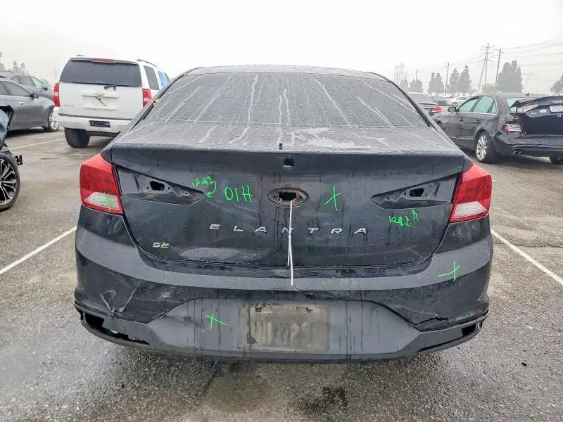 2020 HYUNDAI ELANTRA SE  