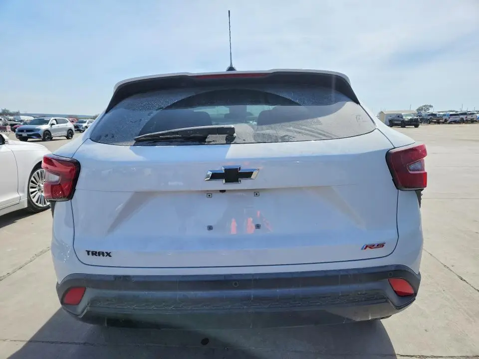 2025 CHEVROLET TRAX 1RS  