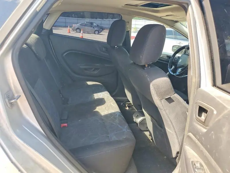 2011 FORD FIESTA SEL  