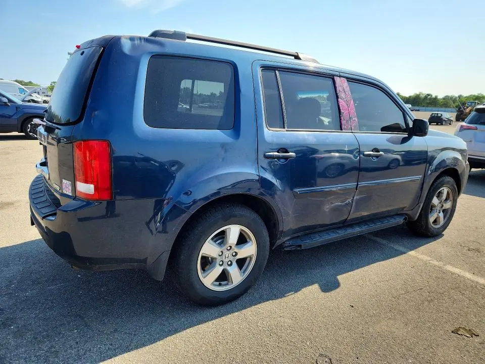 2010 HONDA PILOT EX  