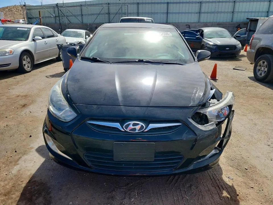 2012 HYUNDAI ACCENT GLS  