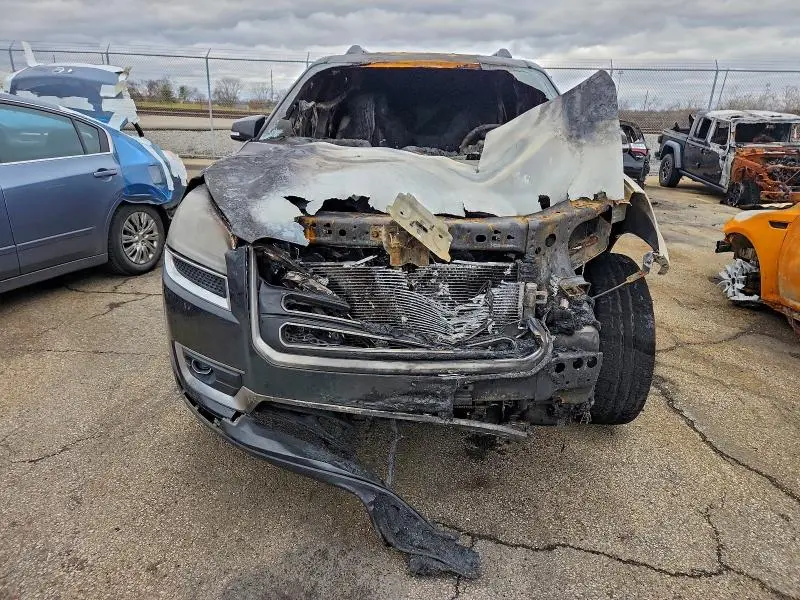 2014 GMC ACADIA SLT-2  