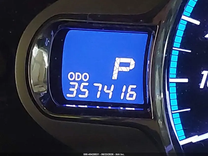 2014 TOYOTA SIENNA XLE V6 8 PASSENGER