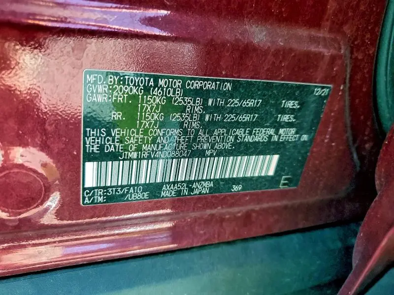 2022 TOYOTA RAV4 XLE  