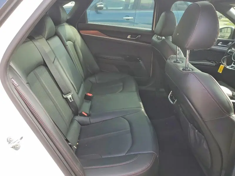 2022 KIA K5 GT  