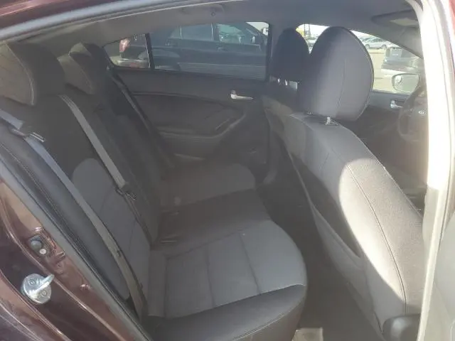 2018 KIA FORTE LX  