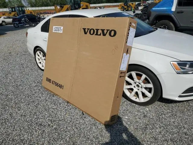 2016 VOLVO XC60 T5 PREMIER