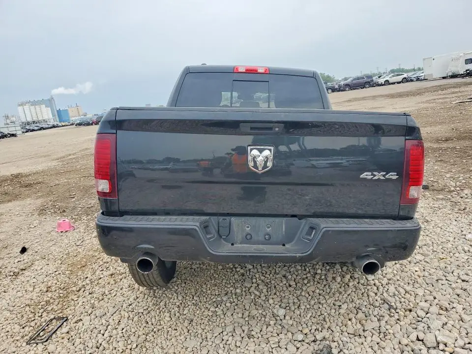 2015 RAM 1500 SPORT  