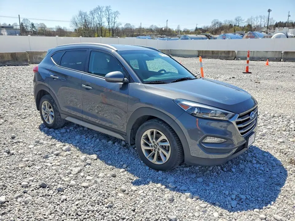 2018 HYUNDAI TUCSON SEL  