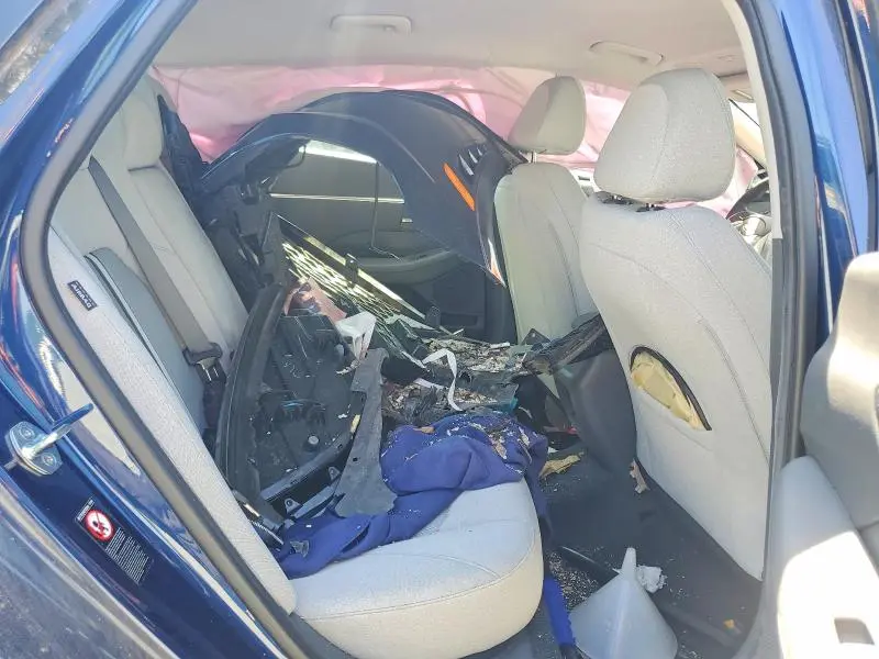 2022 HYUNDAI SONATA SEL  