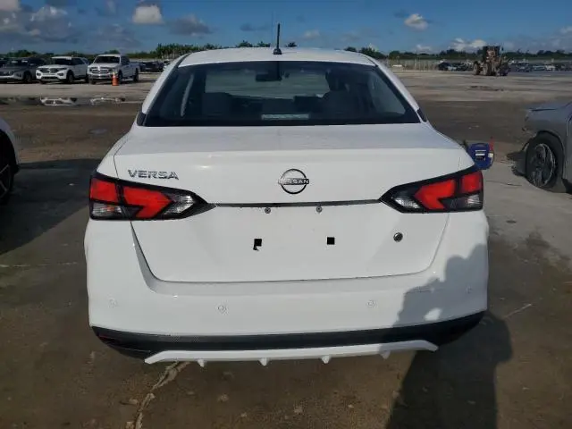 2025 NISSAN VERSA S  