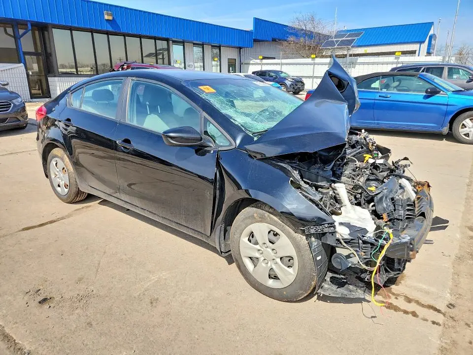 2015 KIA FORTE LX  