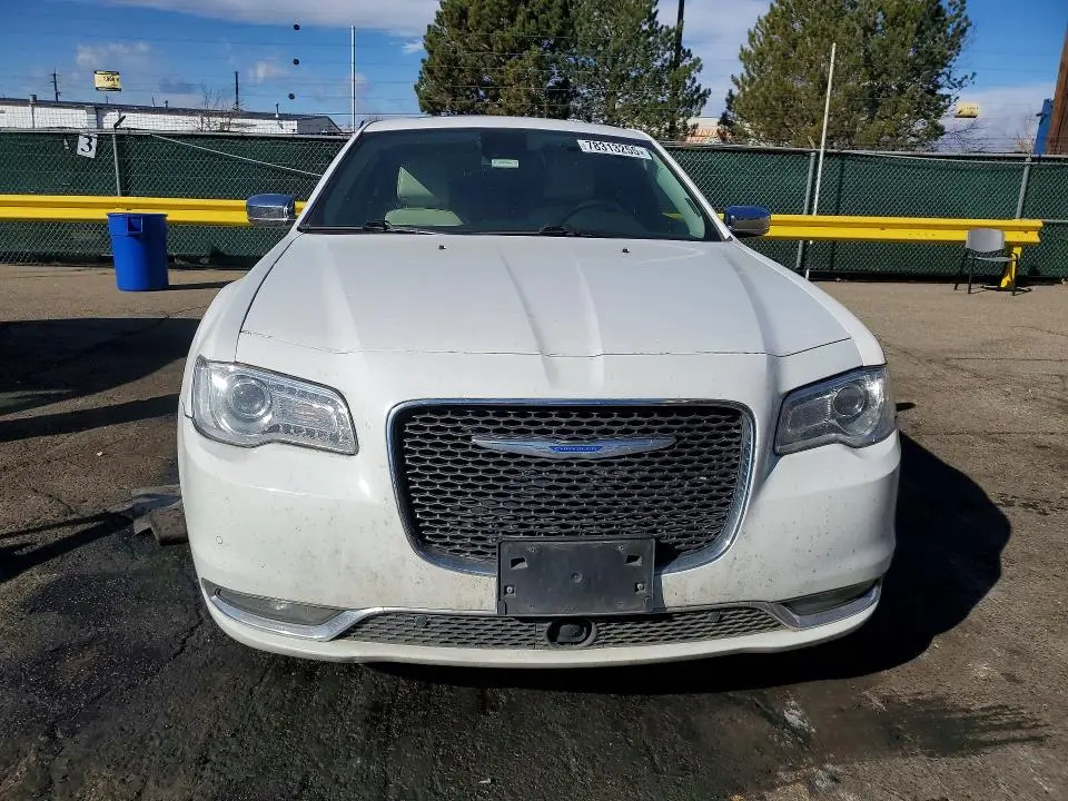 2018 CHRYSLER 300 LIMITED  