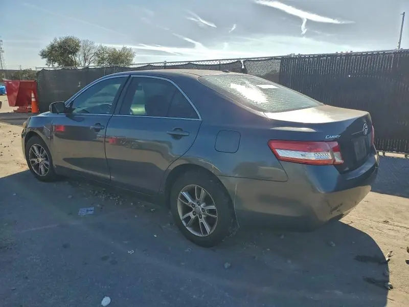 2010 TOYOTA CAMRY BASE  