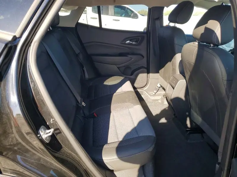 2025 CHEVROLET TRAX 1LT  
