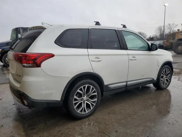 2017 MITSUBISHI OUTLANDER ES  