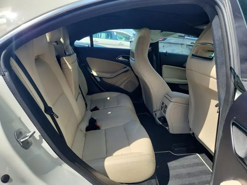 2016 MERCEDES-BENZ CLA 250 4MATIC  