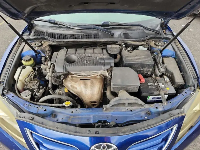 2011 TOYOTA CAMRY LE  
