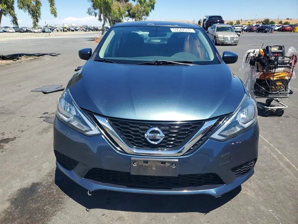 2016 NISSAN SENTRA SV  