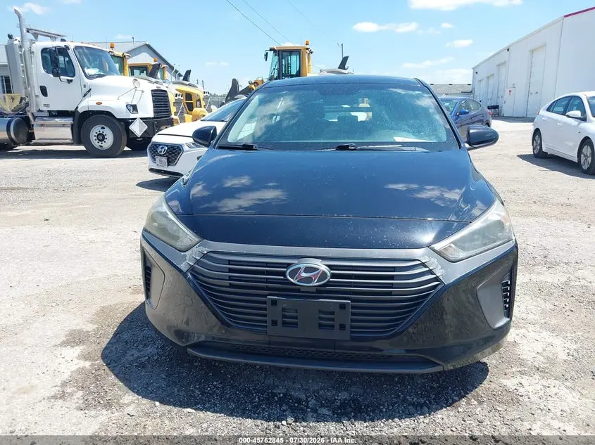 2018 HYUNDAI IONIQ HYBRID BLUE