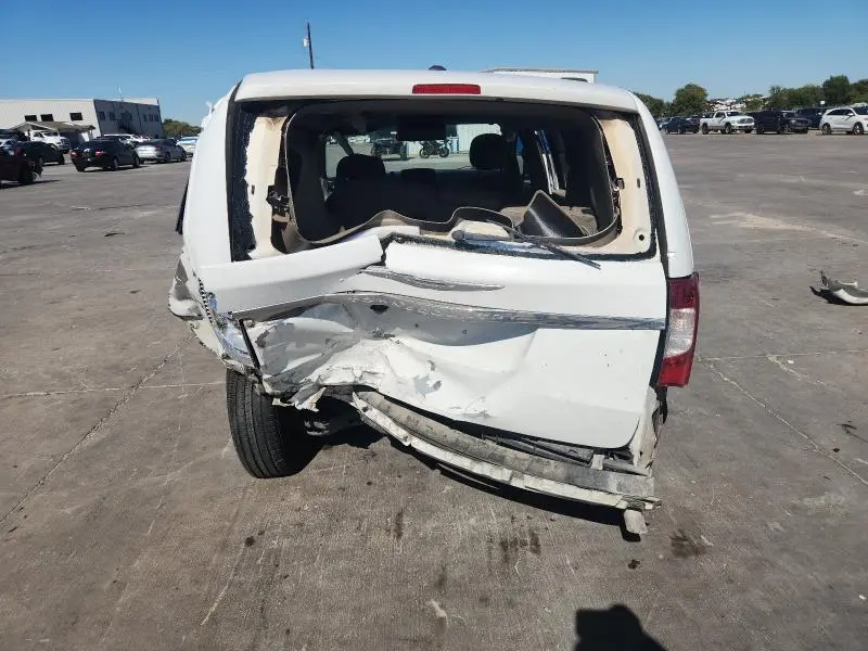 2014 CHRYSLER TOWN & COUNTRY TOURING  