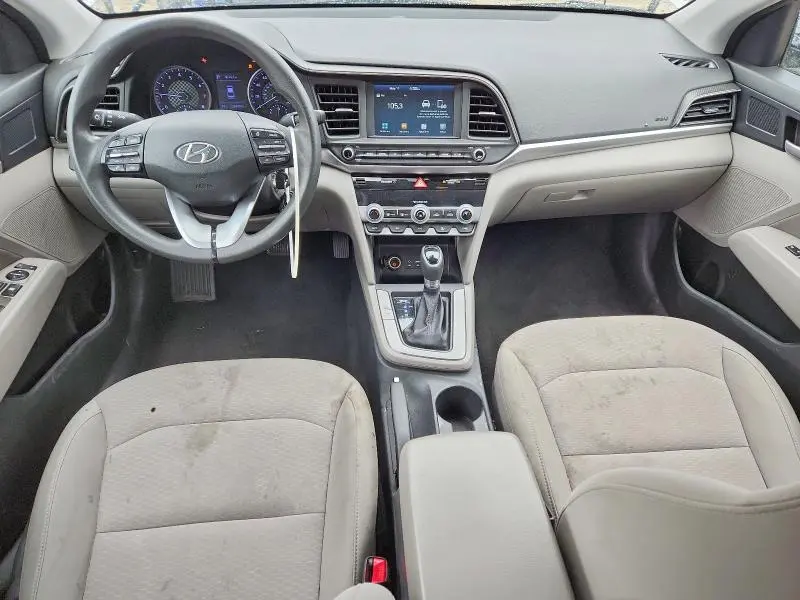 2020 HYUNDAI ELANTRA SEL  
