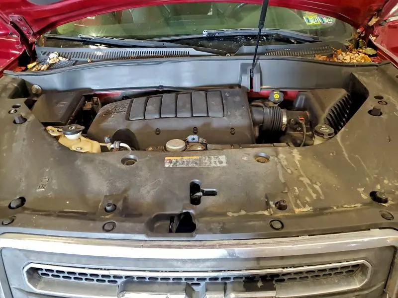 2013 GMC ACADIA SLT-1  