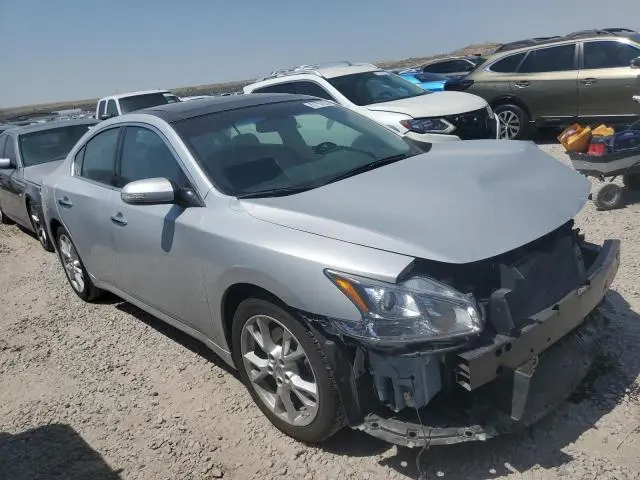 2014 NISSAN MAXIMA S  