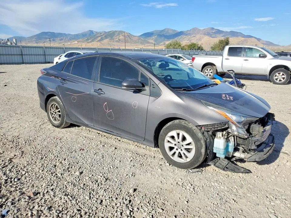 2016 TOYOTA PRIUS TWO  