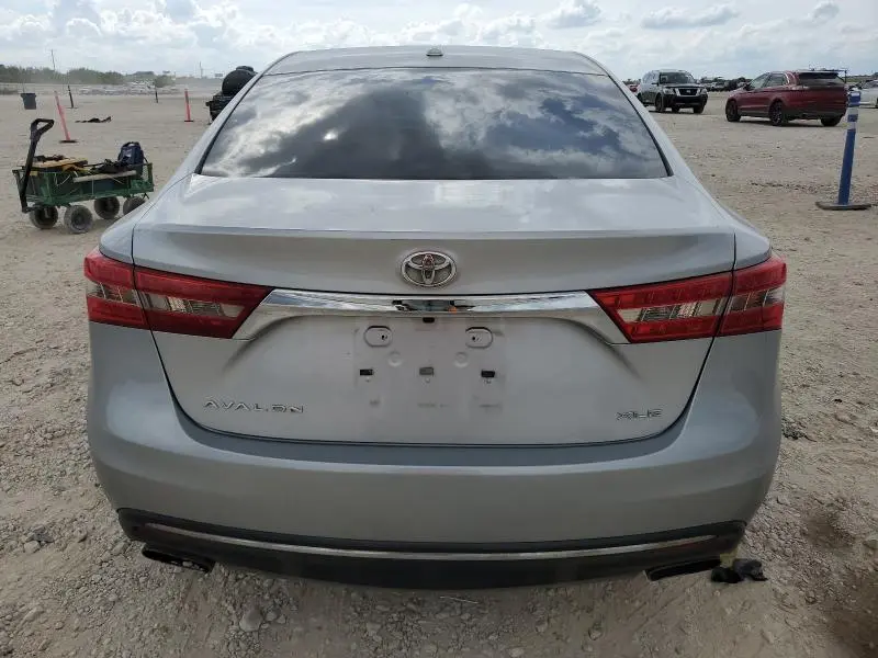 2016 TOYOTA AVALON XLE  