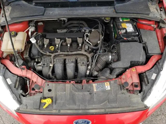 2016 FORD FOCUS SE  