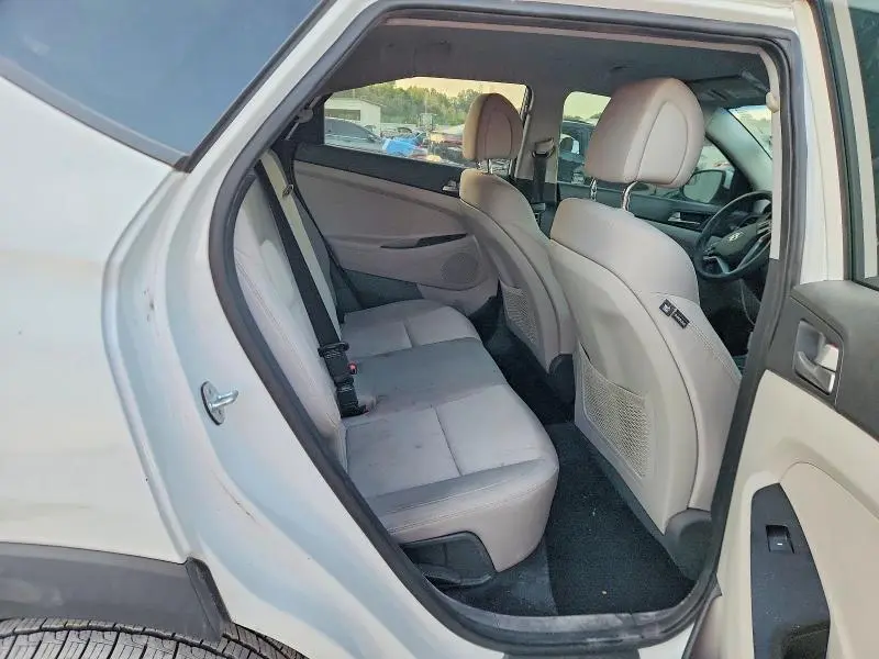 2018 HYUNDAI TUCSON SEL  