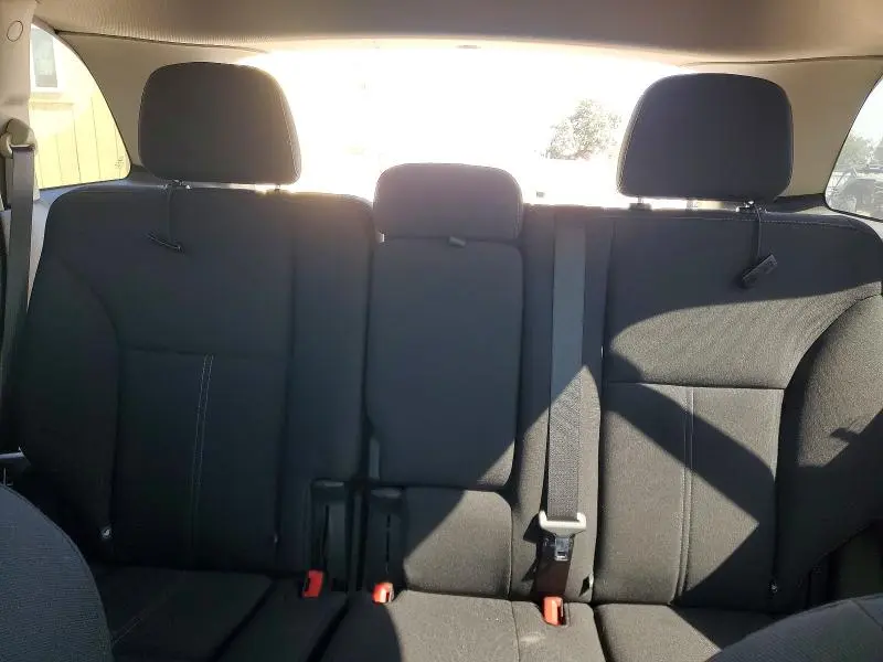 2013 FORD EDGE SE  