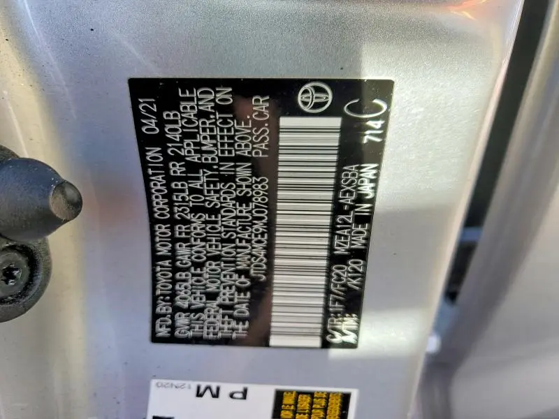 2021 TOYOTA COROLLA SE  