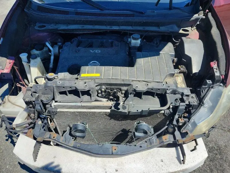 2011 NISSAN MURANO S  