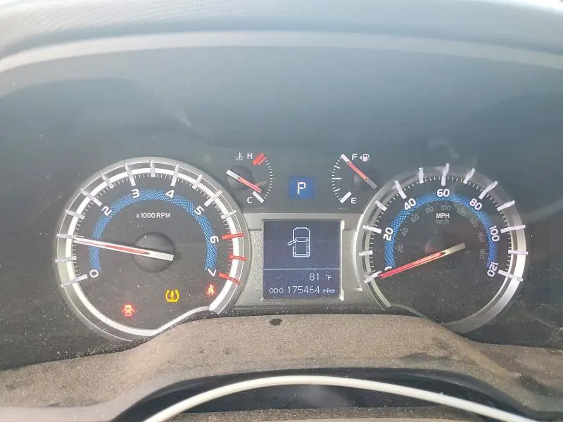 2014 TOYOTA 4RUNNER SR5  